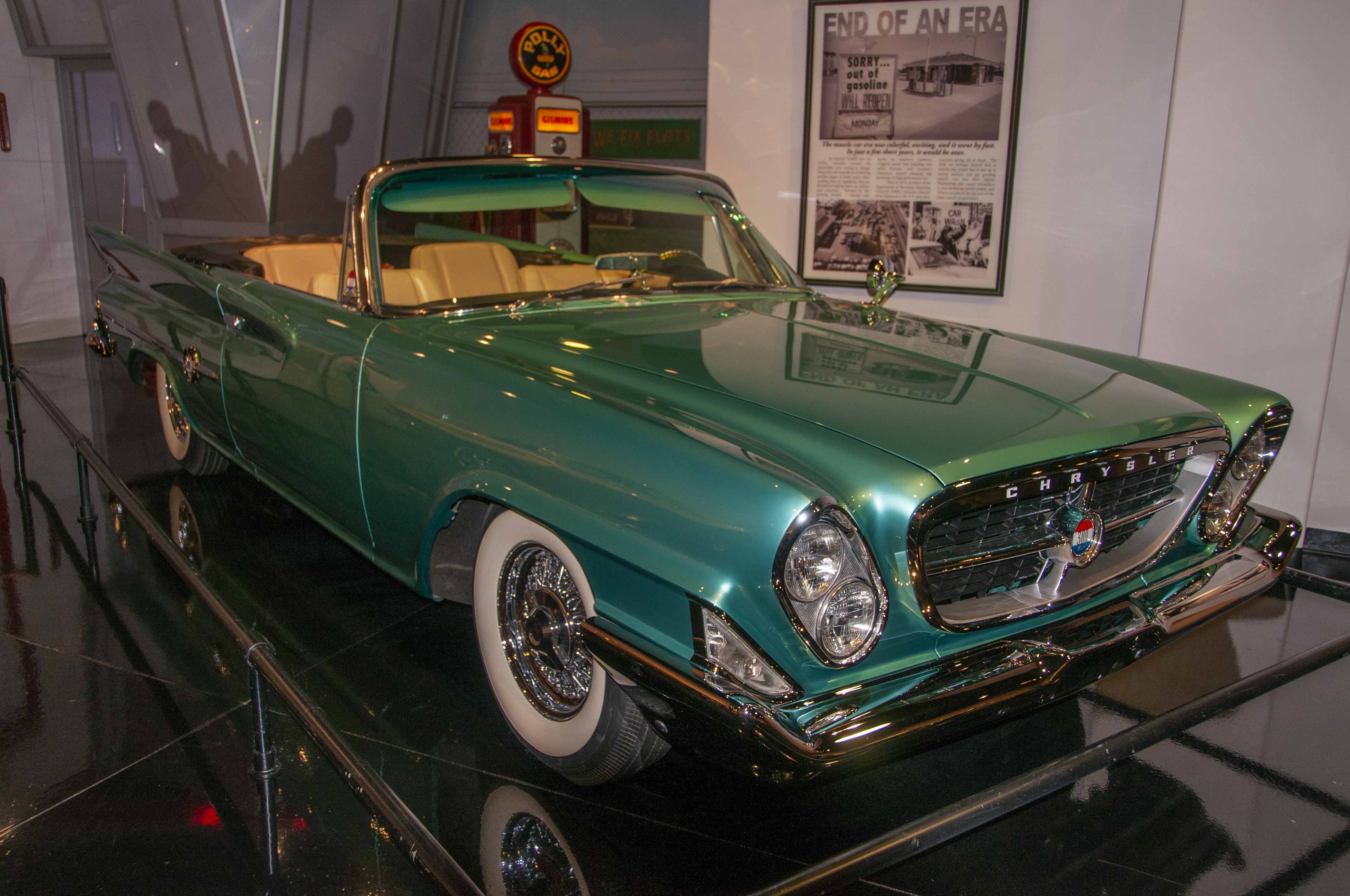 Chrysler 1961 Convertible