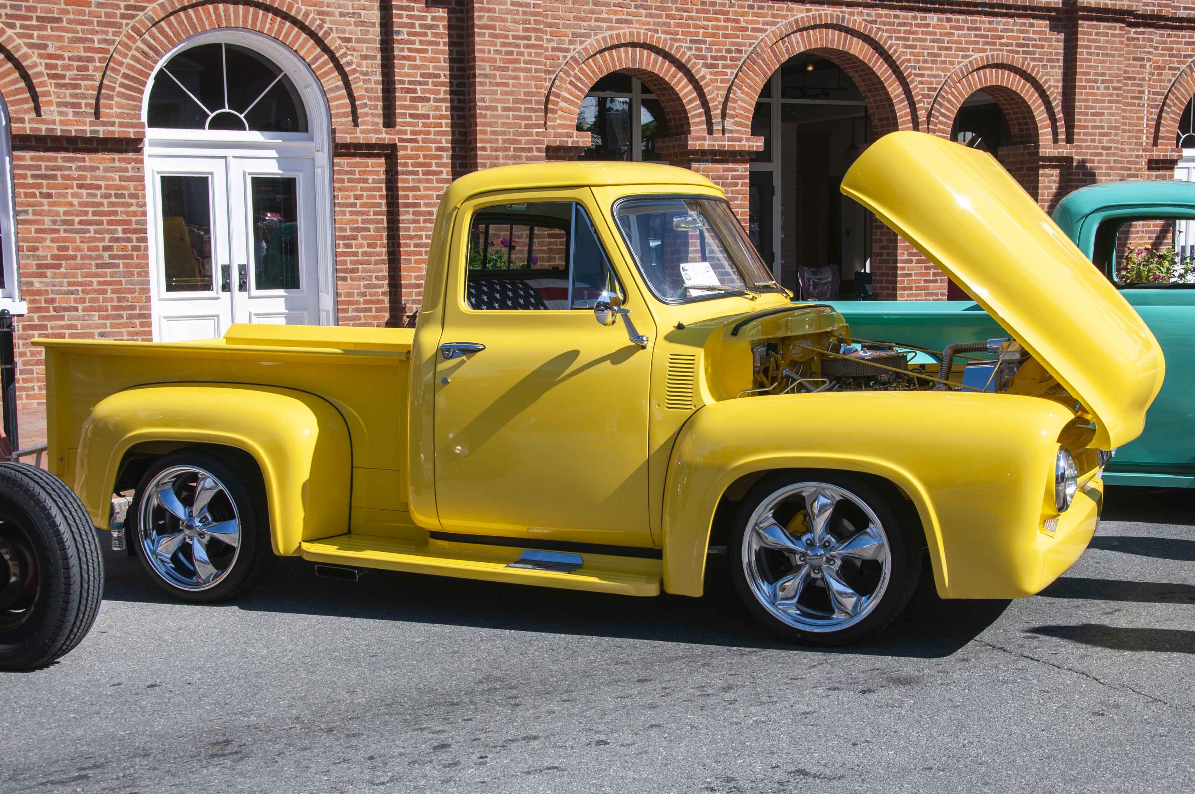 1955? Ford Pickup